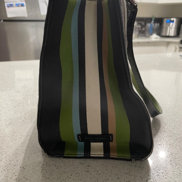 Kate spade small tote - Picture 8 of 9